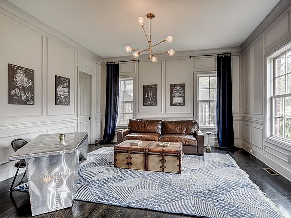 5th image of 2704 Brightwood Ave