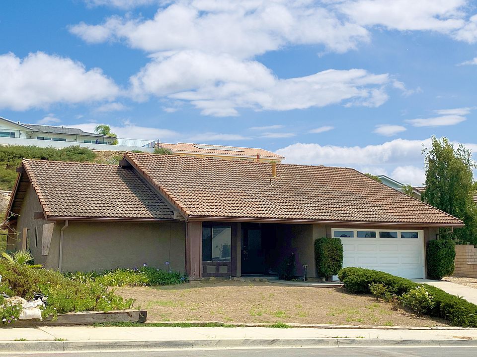 1st image of 690 Creekmont Ct