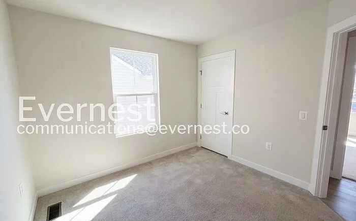 18393 Signature Way — Photo 13