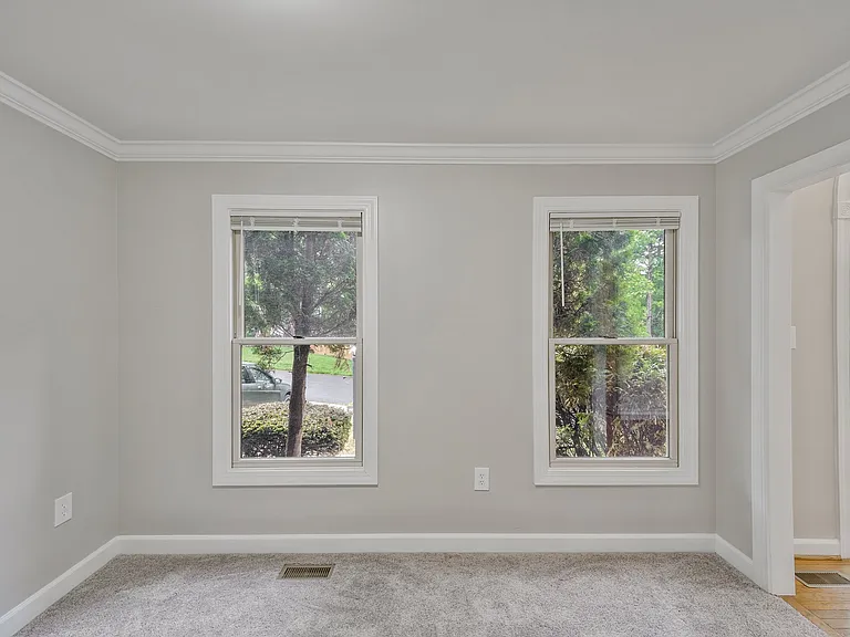 4287 Exeter Dr — Photo 10