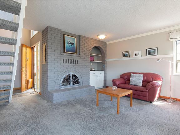 5th image of 1599 Knight Court Rd
