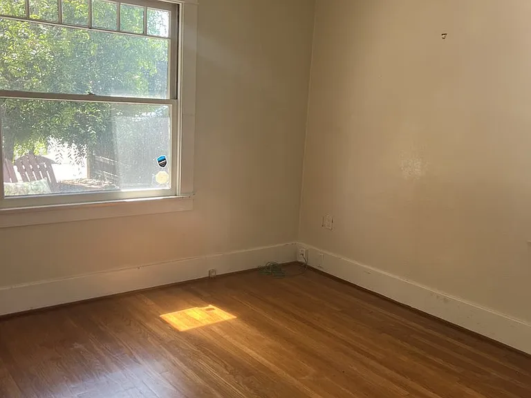 4169 Illinois St — Photo 30