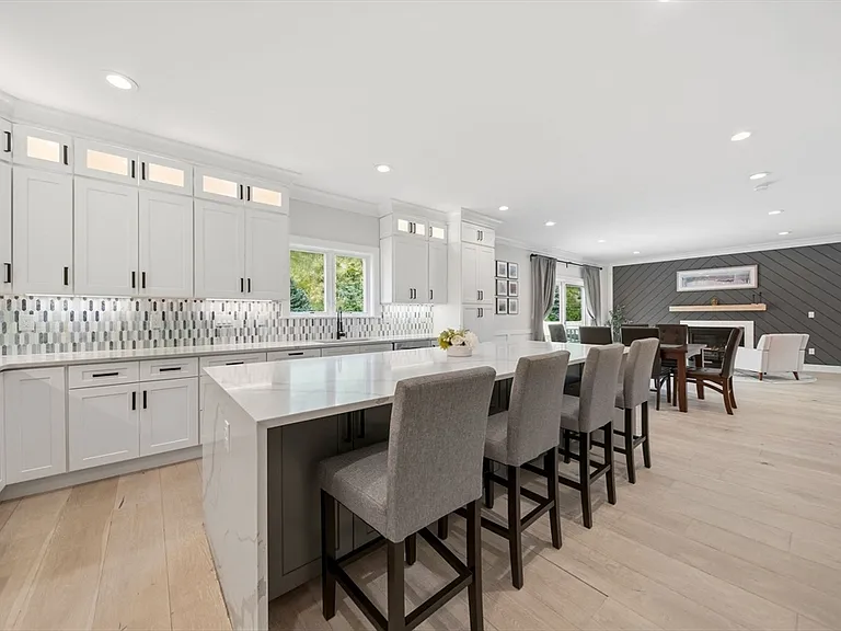 1 Lincoln Ct — Photo 13
