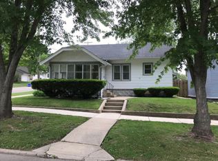 637 Rome Ave, Rockford, IL 61107