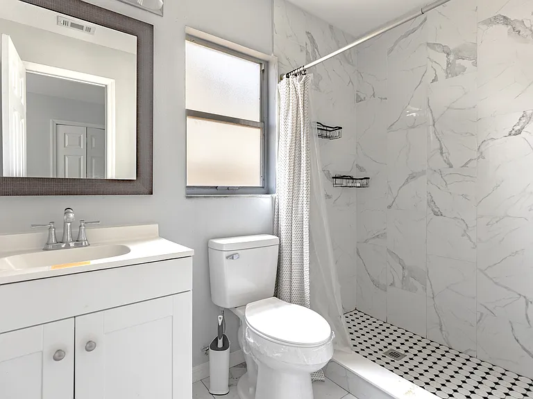 1306 Bramblewood Dr — Photo 12