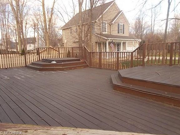 5th image of 259 Abbotsford Dr