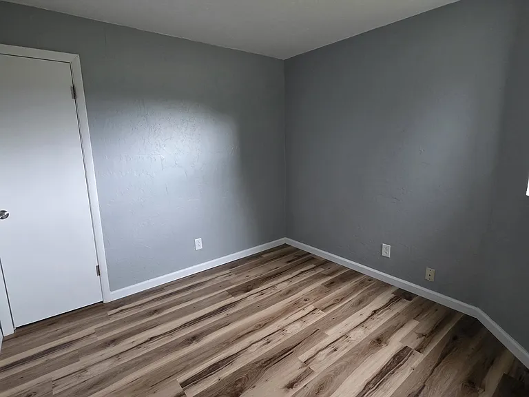 111 Walnut St #1 — Photo 3