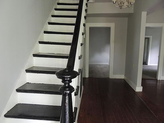 2nd image of 1515 13th St