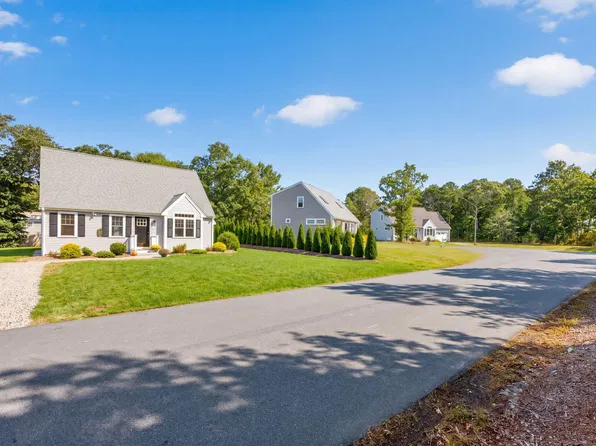 140 Broken Bow Lane, Teaticket, MA 02536