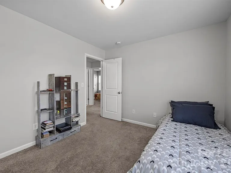 2707 Hunters Moon Ln — Photo 14