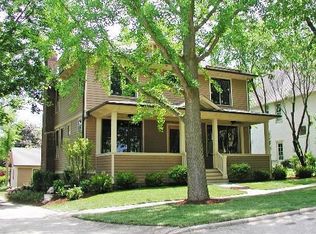 226 2nd St, Libertyville, IL
