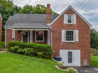 1810 Grace St SW, Roanoke, VA 24015