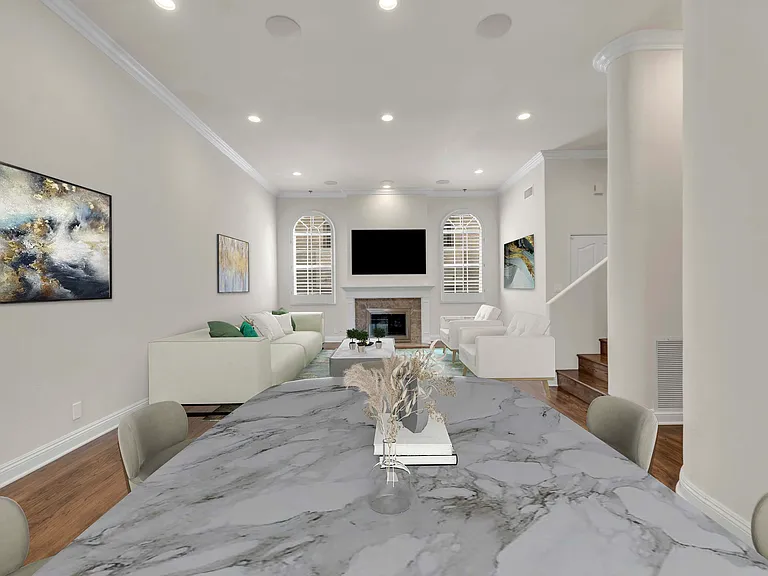 14234 Dickens St #3 — Photo 3