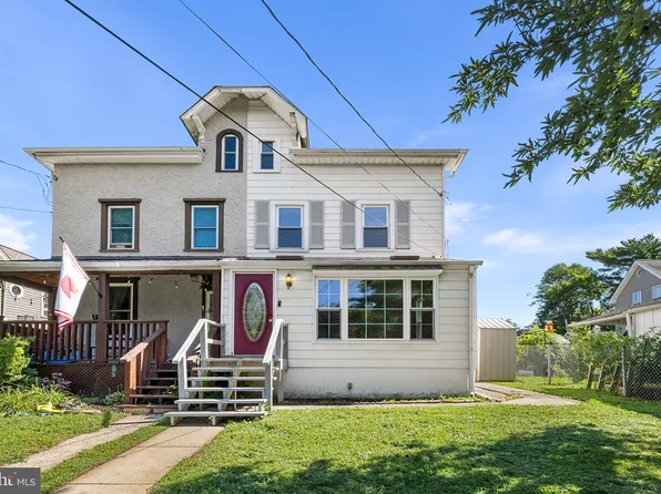 6 Convent Rd, Aston, PA 19014