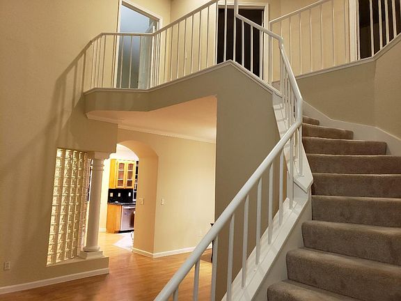 2nd image of 5043 Amberwood Dr