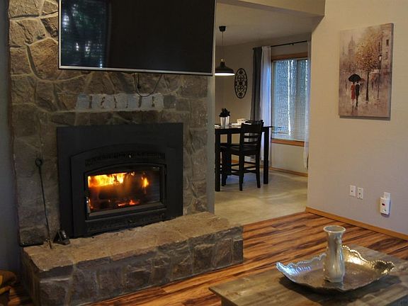 3rd image of 24393 E Evergreen Park St