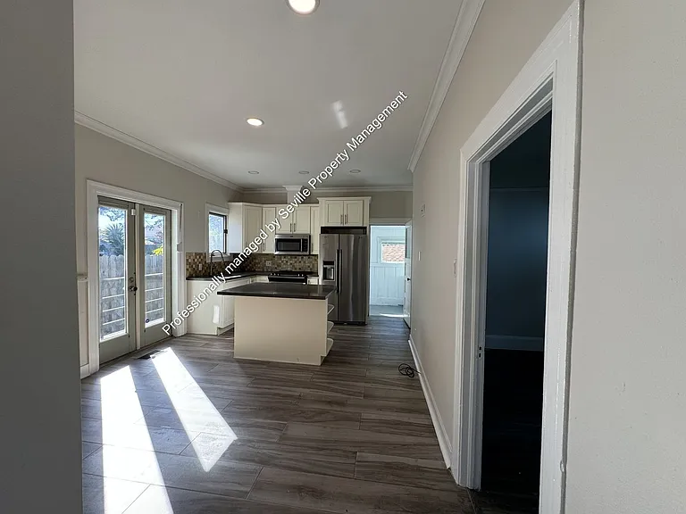 6525 Herzog St — Photo 13