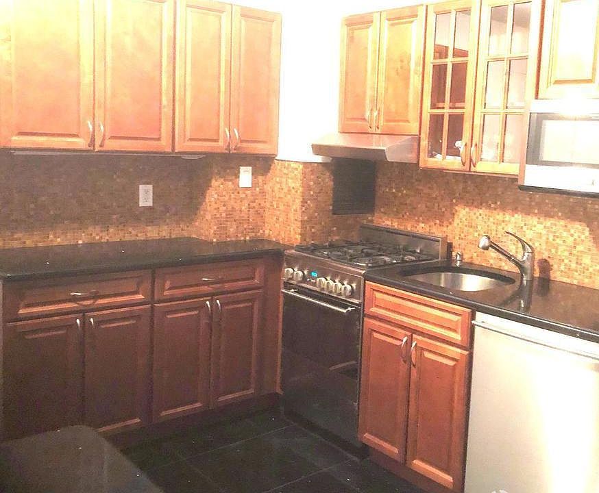 1st image of 1420 York Ave APT 2O