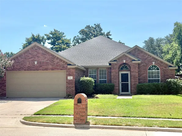 1584 Meadowview Dr, Corinth, TX 76210