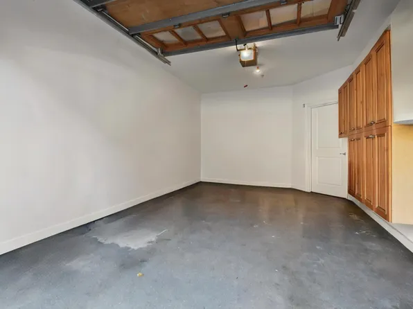 3 Regency Place image 16 of 17