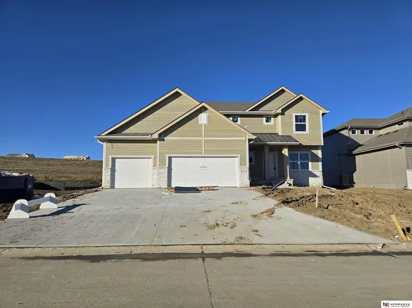 11010 N 159th Ave, Bennington, NE 68007