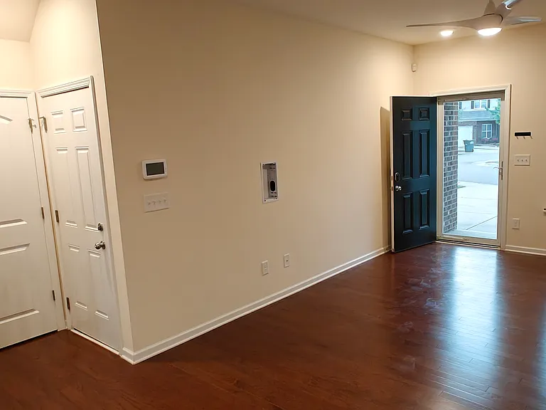 4708 Pepperstone Ln — Photo 5