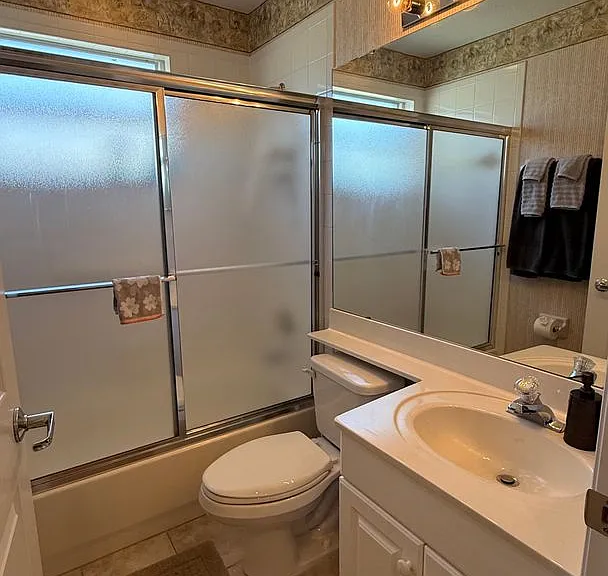 6632 Pineview Ter — Photo 13