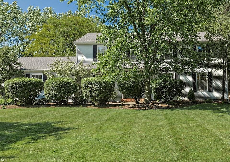 1st image of 25955 Shaker Blvd