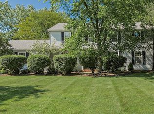 25955 Shaker Blvd, Beachwood, OH 44122