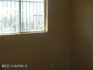 5th image of 310 W Seagoe Ave