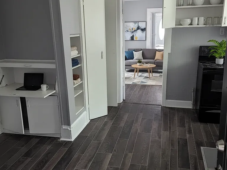 1105 Boulevard — Photo 2
