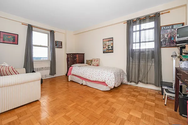 Sold by Trebach Realty | media 36