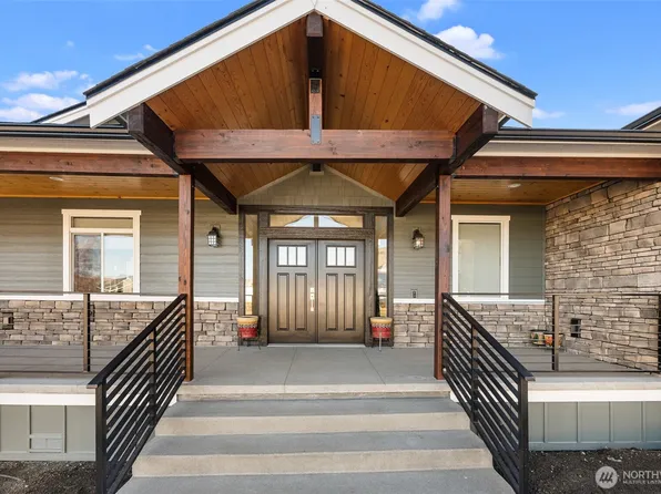 1038 Crest Loop, Entiat, WA 98822