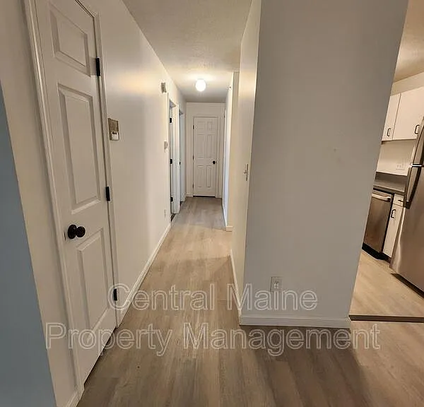 39 Northern Avenue Hts #20 — Photo 5