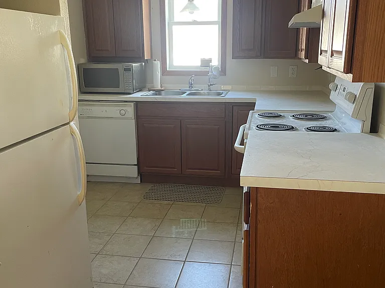 210 West St #1 — Photo 6
