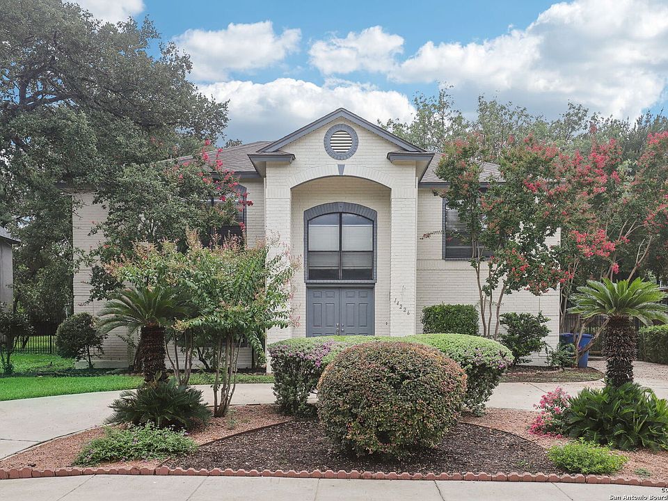 1st image of 14226 Emerald Hill Dr