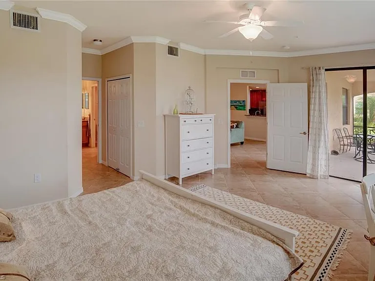 9126 Napoli Ct #101 — Photo 10