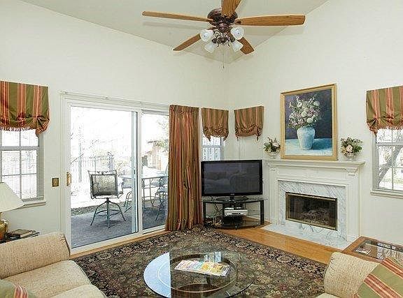 4th image of 1097 Zoeller Ct