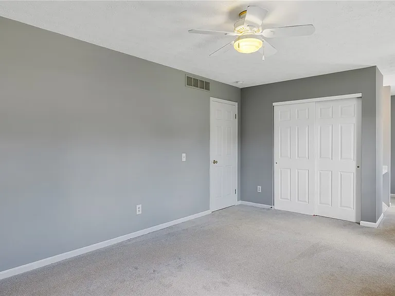 40 Alverstone Way — Photo 27