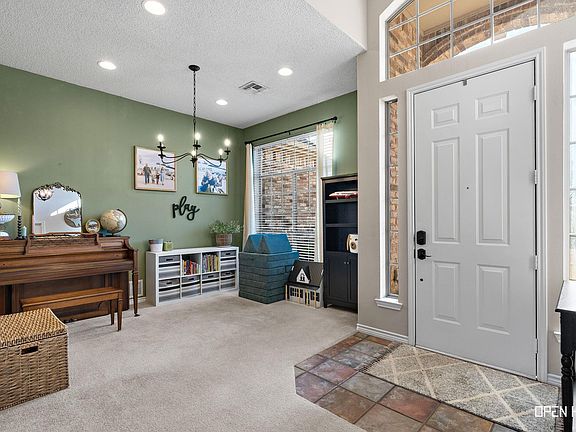 3rd image of 5405 Texas Star Ln