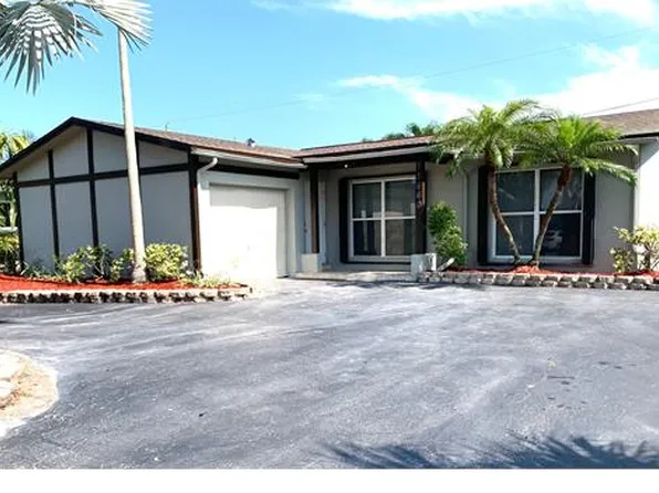 11460 NW 39th Pl, Fort Lauderdale, FL 33323