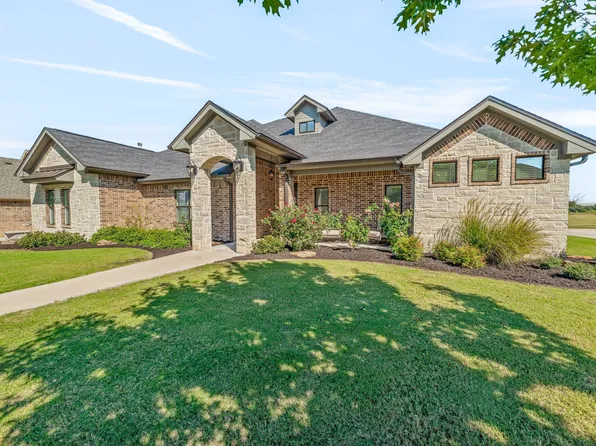 142 Crenshaw Ct, Stephenville, TX 76401