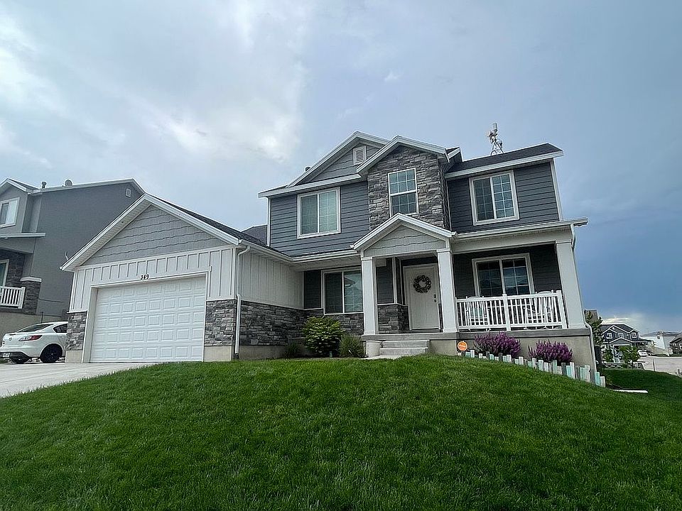 2nd image of 349 Stone Hollow Dr