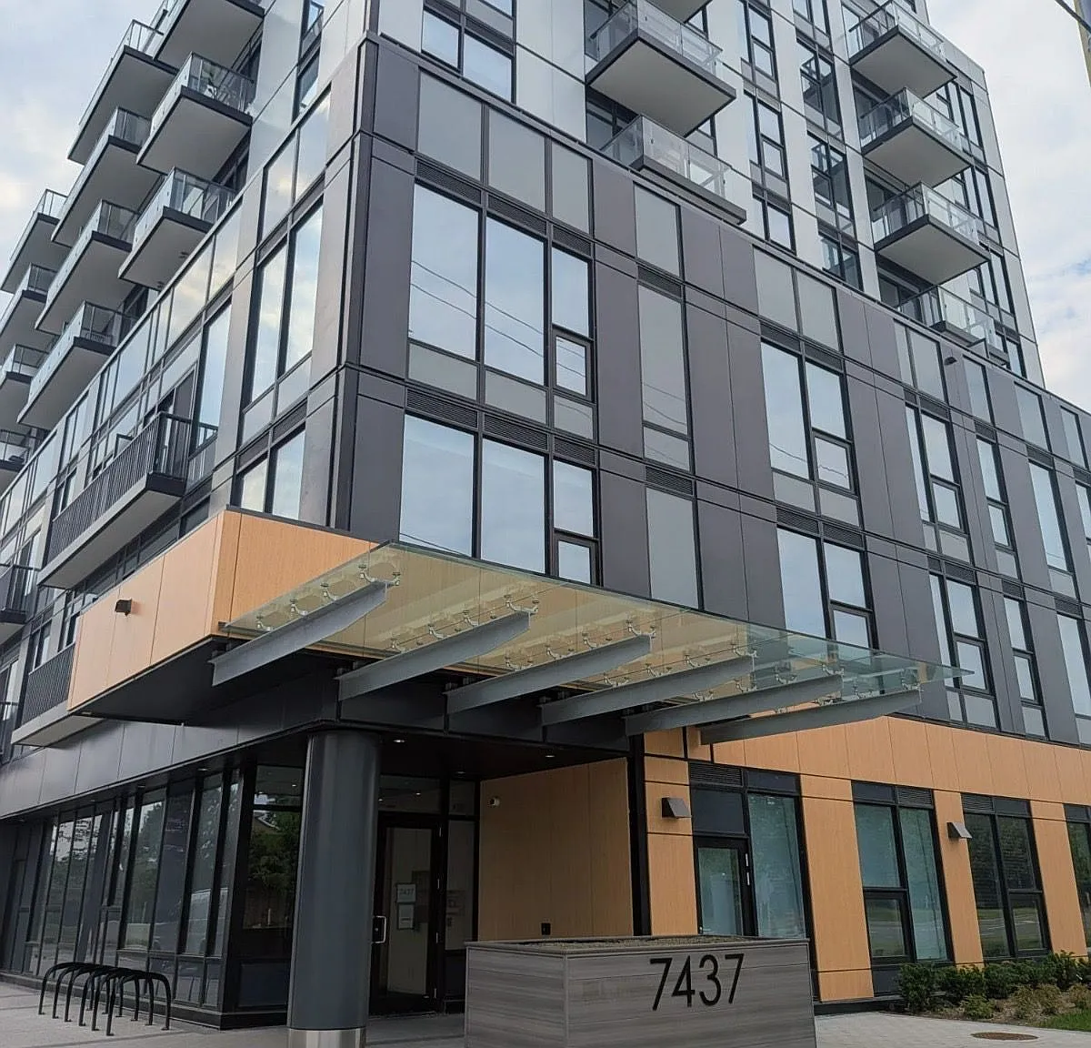 The Narrative Condos — Photo 2