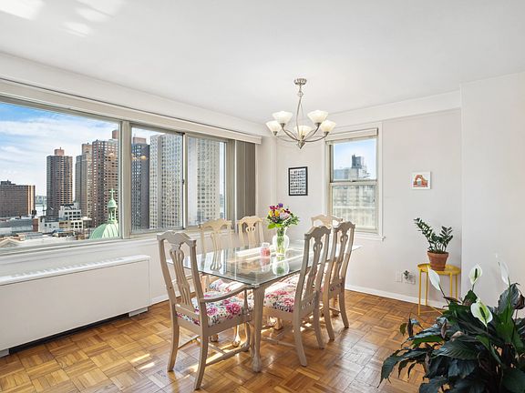 4th image of 401 E 86th St APT 17A