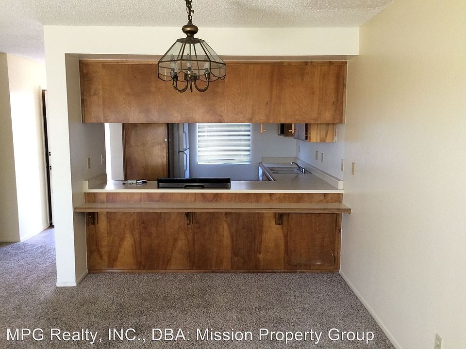 2nd image of 969 S 13th St APT B