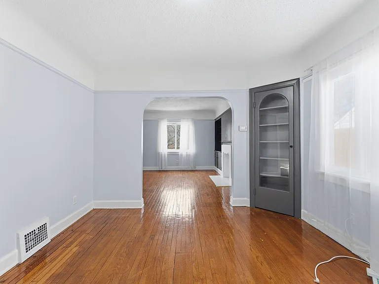 876 Eloise Dr #B — Photo 12