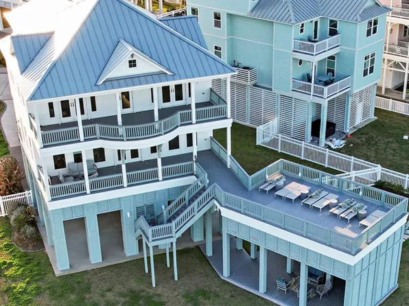70 Grand Beach Blvd, Galveston, TX 77550