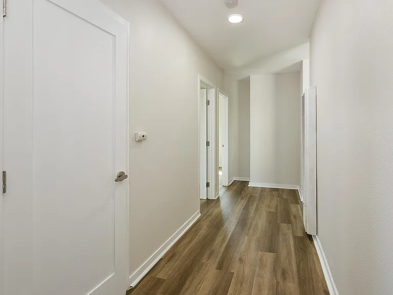 1714 Clark Ln #C — Photo 19