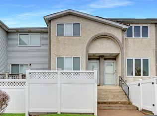 67 Wildwood Ln, Staten Island, NY 10307